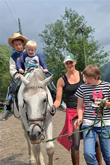 Soziales Projekt Chrizzlyhof Pongau und Integratives Feriencamp